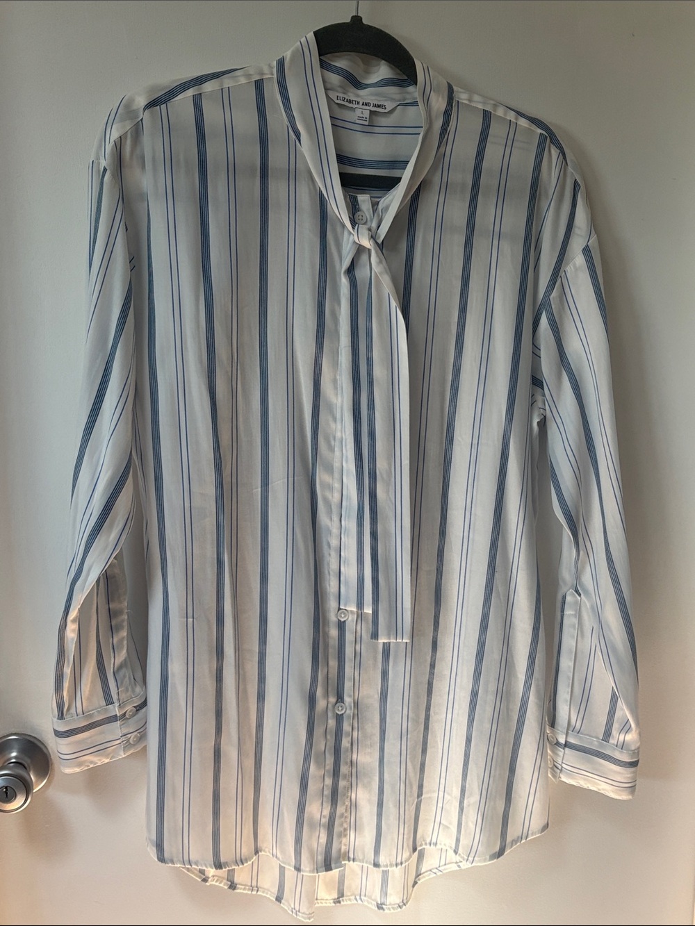 Women’s Elizabeth and James Blue and White Striped Tie-Neck tunic length Blouse